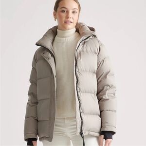 NWT Quince Responsible Down Puffer Jacket